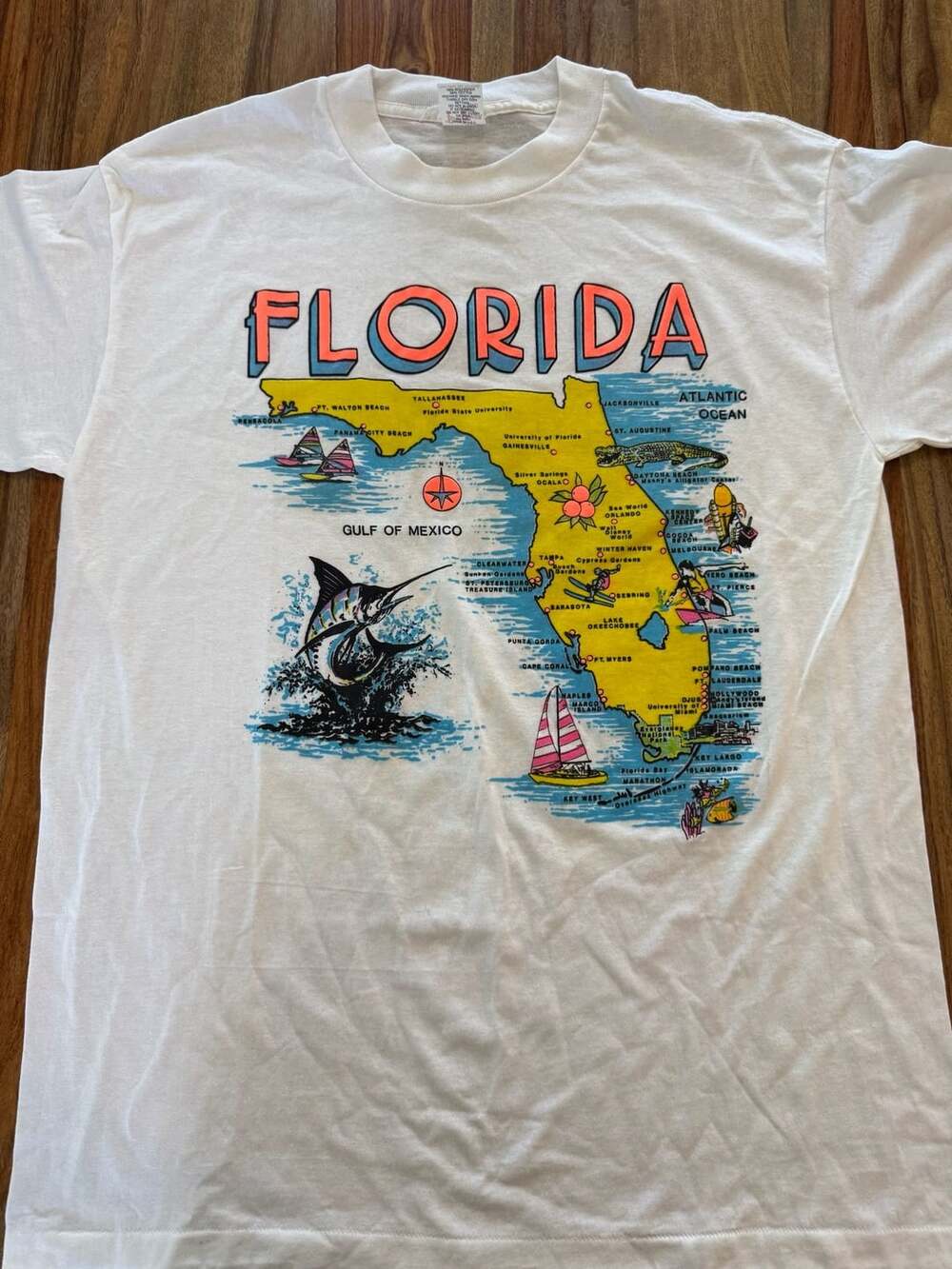 Vintage Made in USA Tennessee River Inc Florida Map T-Shirt Size XL